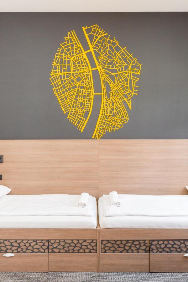 E14 Design Hostel بودابست المظهر الخارجي الصورة
