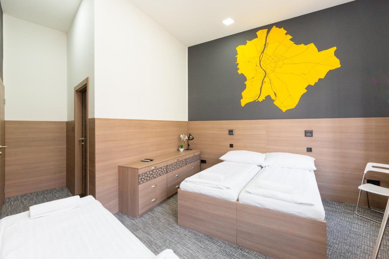 E14 Design Hostel بودابست المظهر الخارجي الصورة