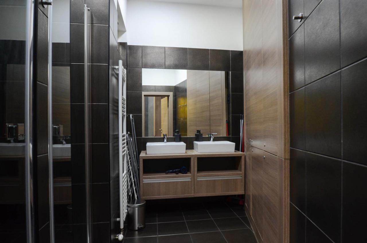 E14 Design Hostel بودابست المظهر الخارجي الصورة