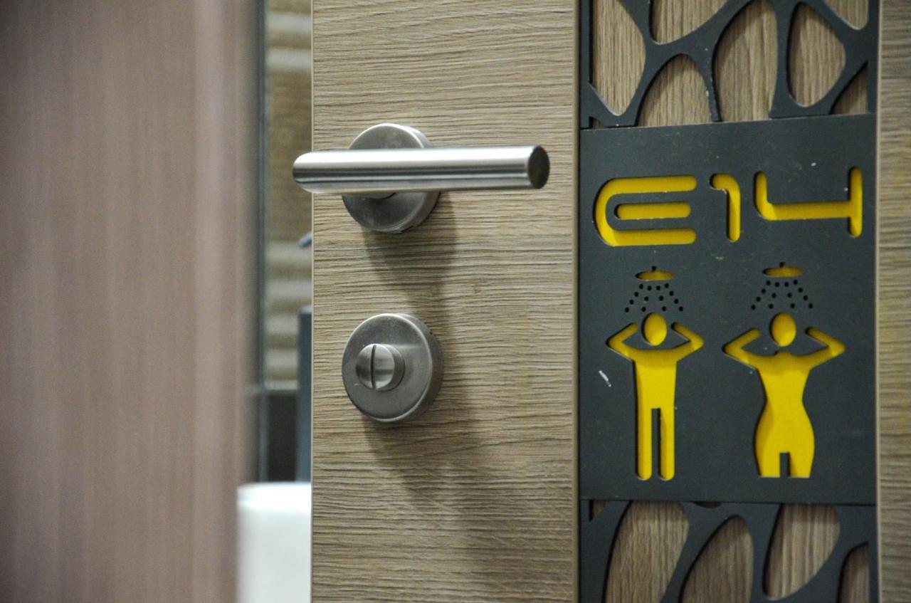 E14 Design Hostel بودابست المظهر الخارجي الصورة