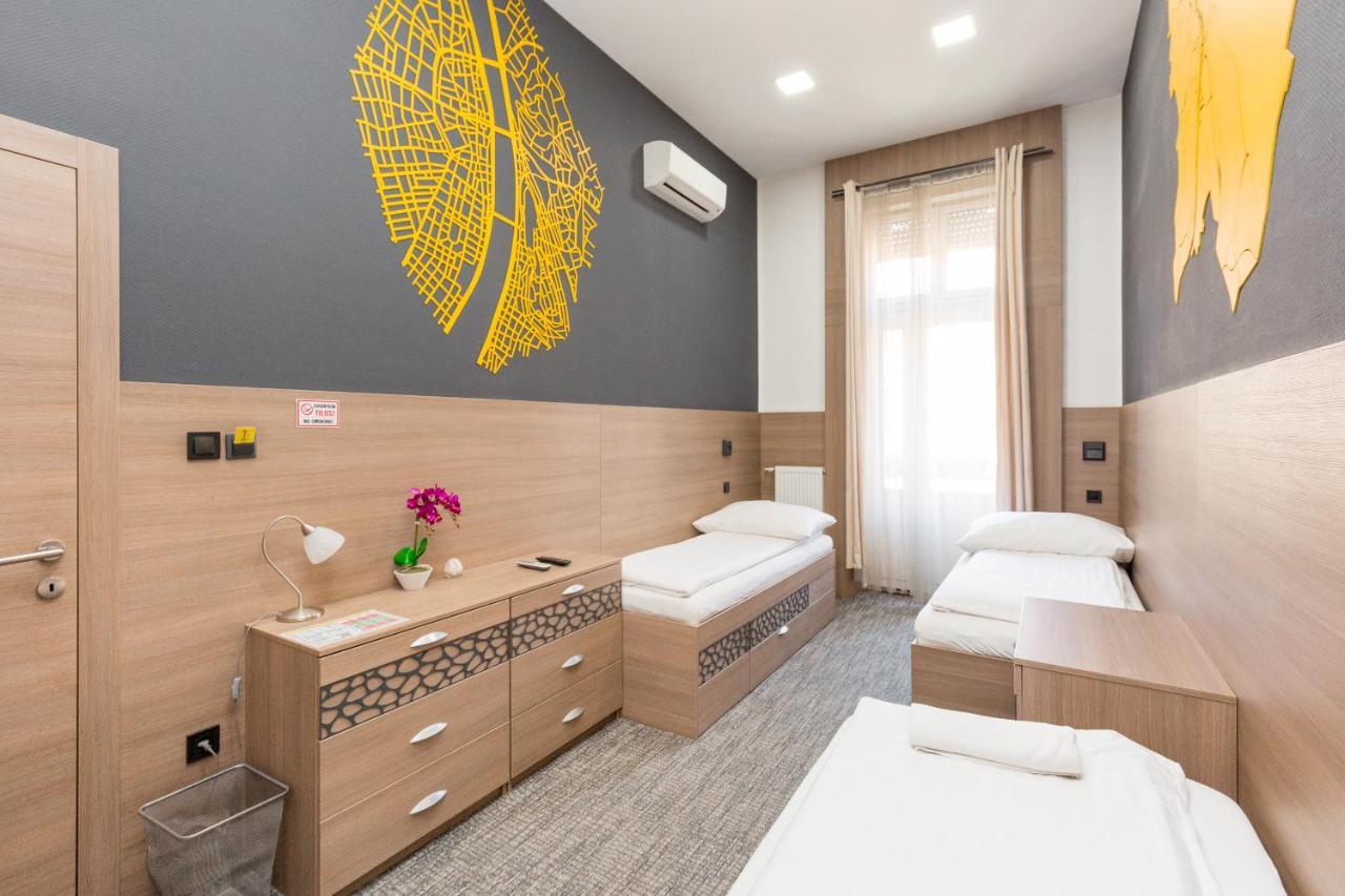 E14 Design Hostel بودابست المظهر الخارجي الصورة