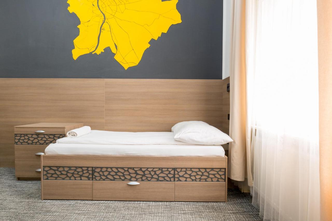 E14 Design Hostel بودابست المظهر الخارجي الصورة